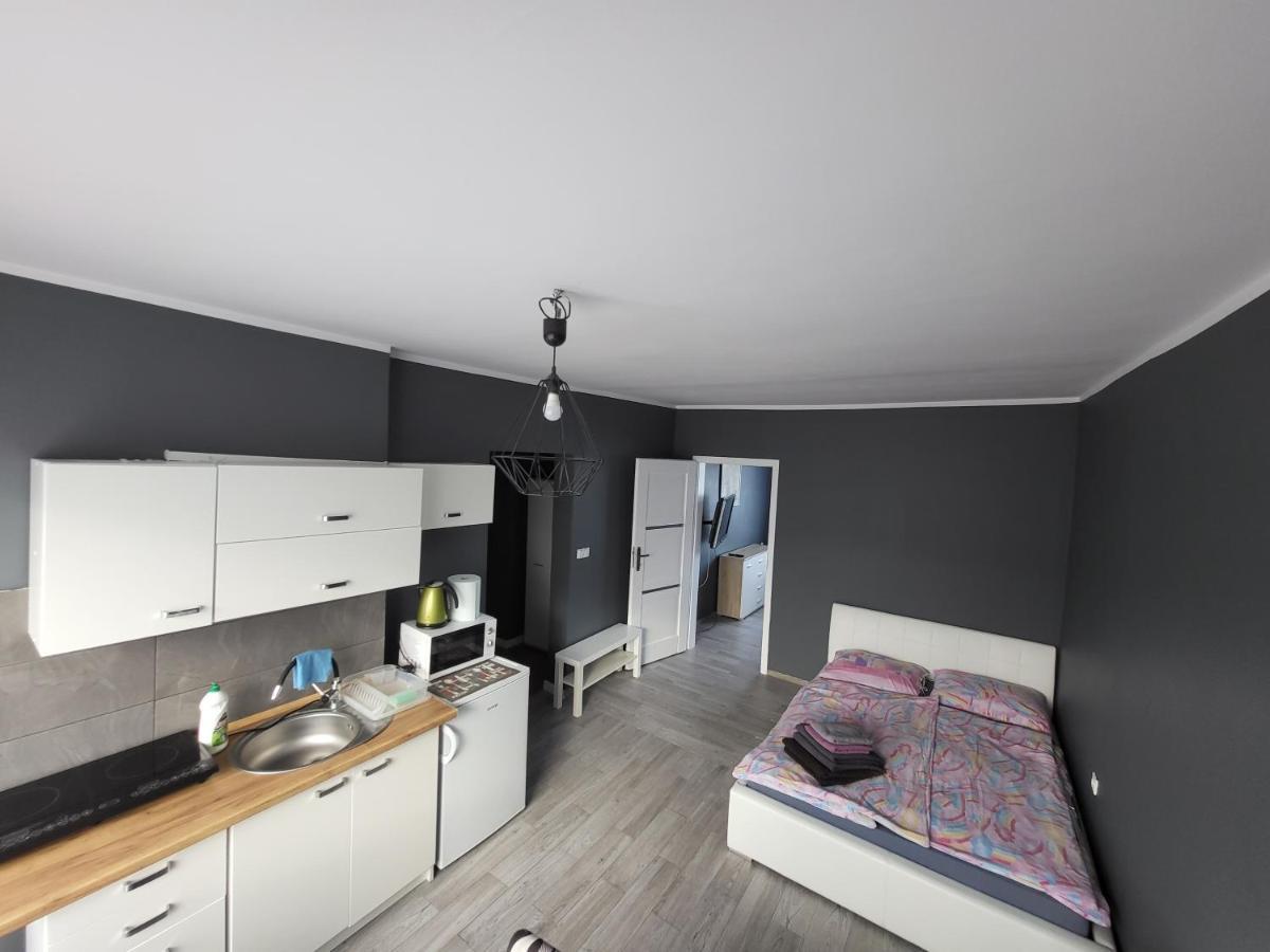 Apartament Julia Leba Kwiatowa エクステリア 写真