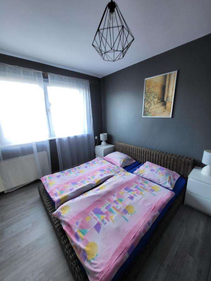 Apartament Julia Leba Kwiatowa エクステリア 写真