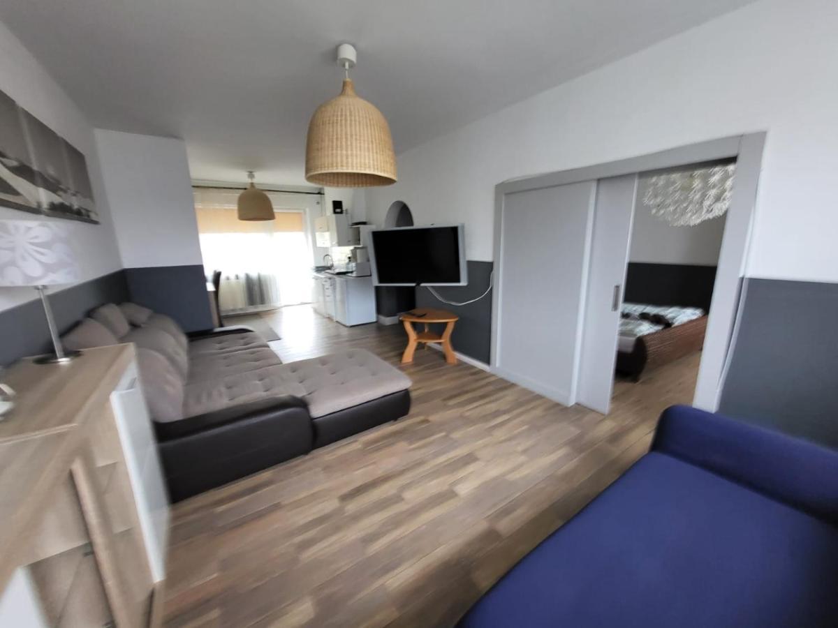 Apartament Julia Leba Kwiatowa エクステリア 写真