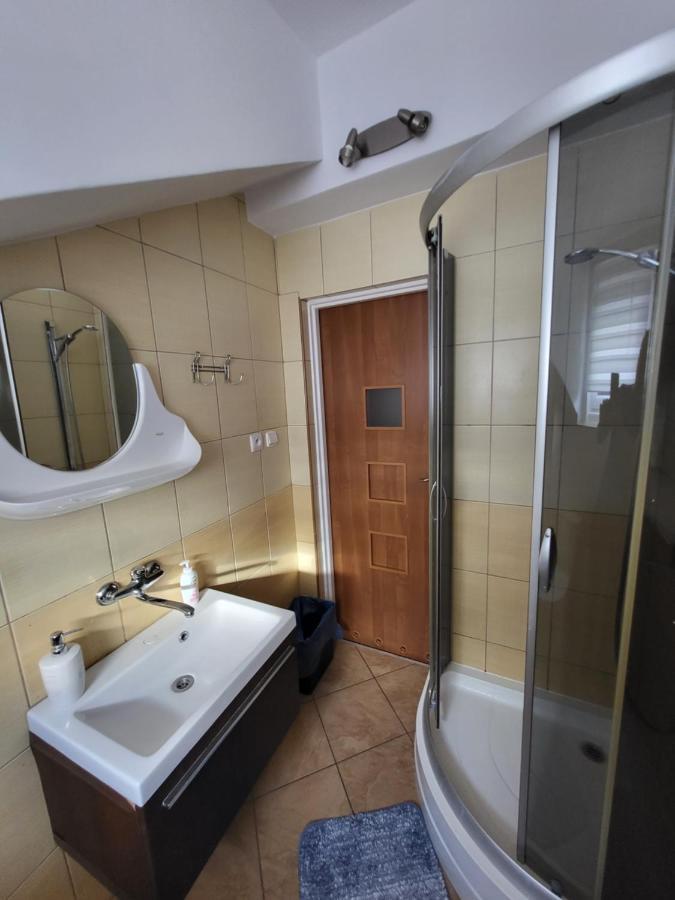 Apartament Julia Leba Kwiatowa エクステリア 写真